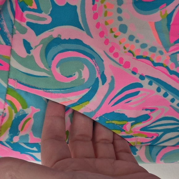 NWT Lilly Pulitzer Buttercup Pink/Blue Tropical Vacation Stretch Shorts Size 0 - Picture 8 of 9